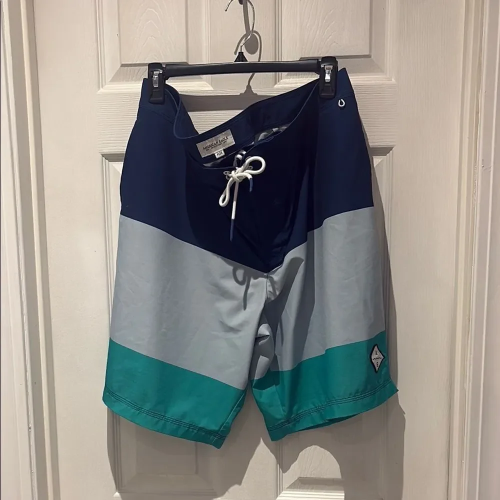 American Eagle Outfitters Blue and Gray Board Shorts SZ Xlarge